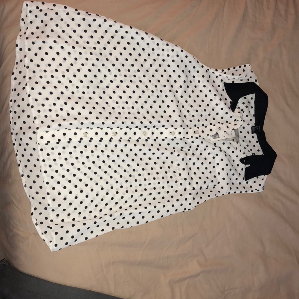Polka Dot Tank top with Black Collar